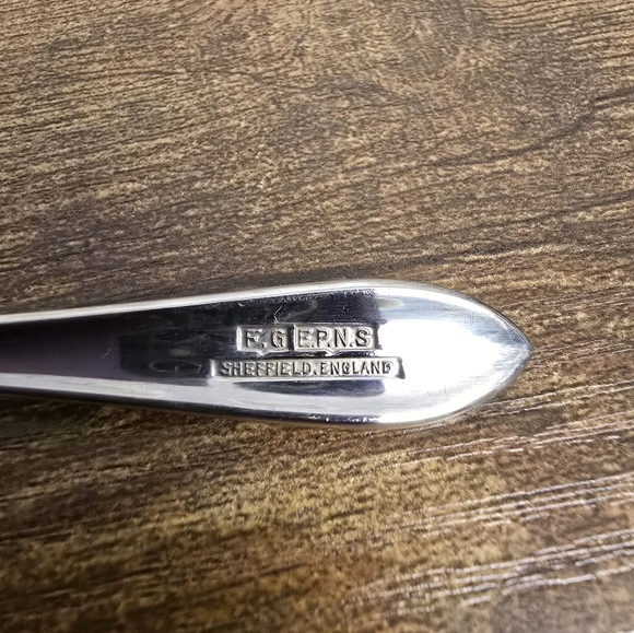 Vintage Sheffield England silverplate dessert fork set of 6 with box - Picture 5 of 8